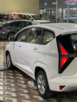 Hyundai Stargazer